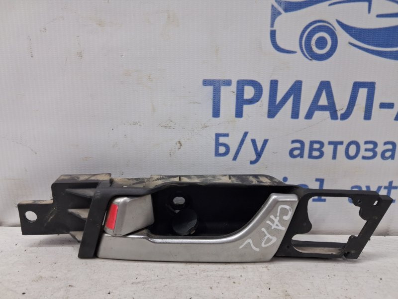 Ручка двери внутренняя левая Chevrolet Captiva C100 2.0 ДИЗЕЛЬ Z20S 2006 (б/у) Киев - изображение 1