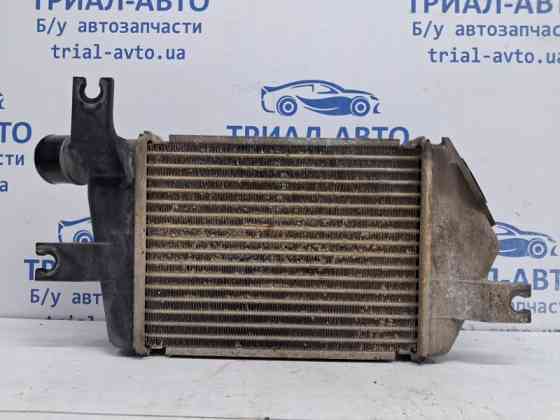 Радиатор интеркуллера Mitsubishi L200 KB 2.5 DIESEL 4D56 2006 (б/у) Київ