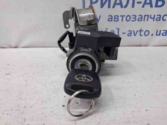 Замок зажигания Toyota Avensis T25 2.0 DIESEL 1ADFTV 2002 (б/у) Киев
