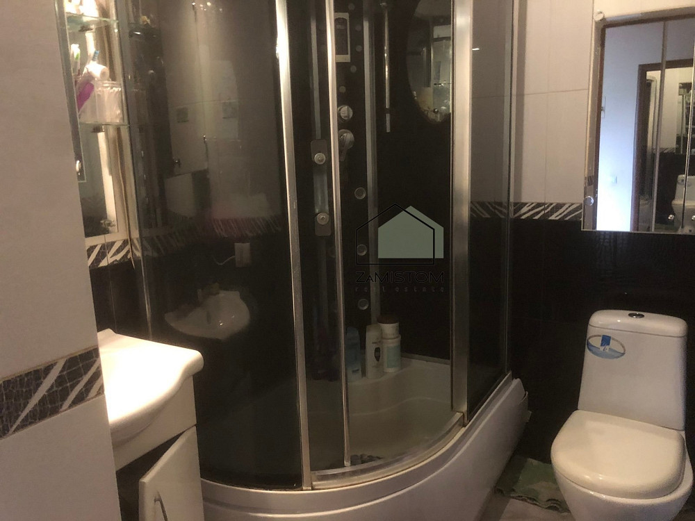 Будинок 180 м2 у житловому стані. Перший поверх,- вітальня, кухня, дитяча, спальня, санвузол з душов Київ - зображення 9