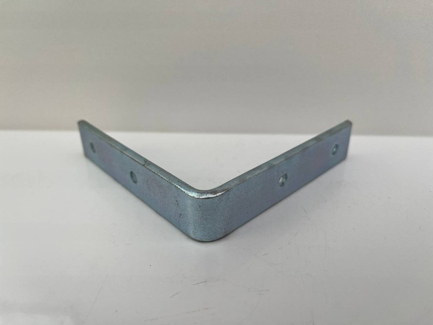 Куточок кріпильний 80х80х20х4 мм рівносторонній Нововолинськ - зображення 2