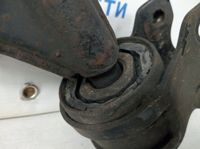 Рычаг передний нижний правый Mazda 3 BK 1.6 БЕНЗИН Z6 2003 (б/у) Киев - изображение 5