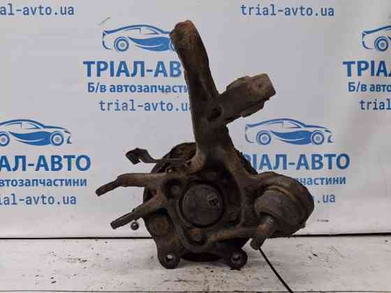Цапфа задняя правая со ступицей Toyota Avensis T25 2.2 DIESEL 2ADFTV 2002 (б/у) Киев