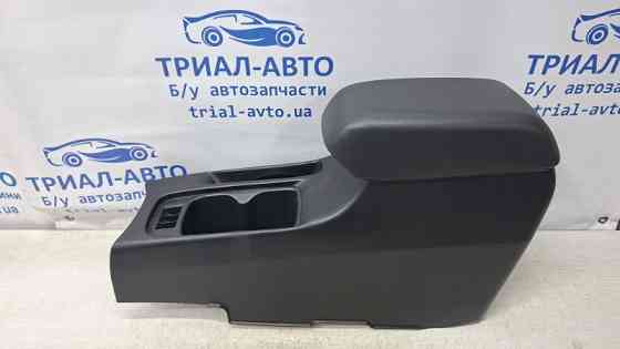 Подлокотник Mitsubishi Lancer 2003-2009 MR626773 (Арт. 73947) Київ