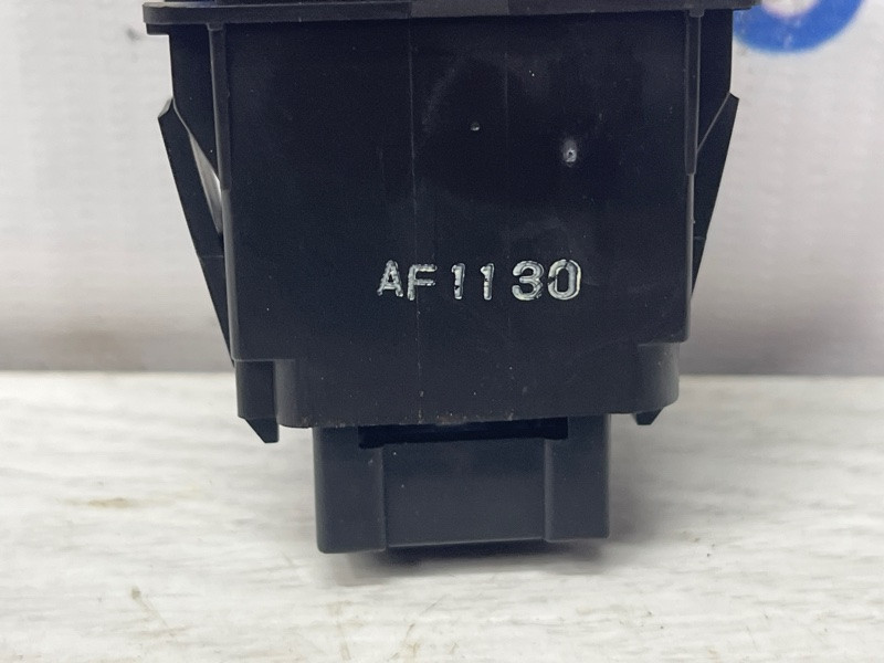 Кнопка аварийки Honda Accord 2002-2008 35510SEAE01 (Арт. 76341) Київ - зображення 4