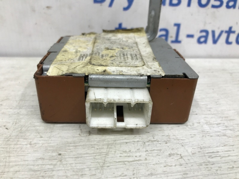 Блок управления Toyota Land Cruiser J100 1998 (б/у) Киев - изображение 2