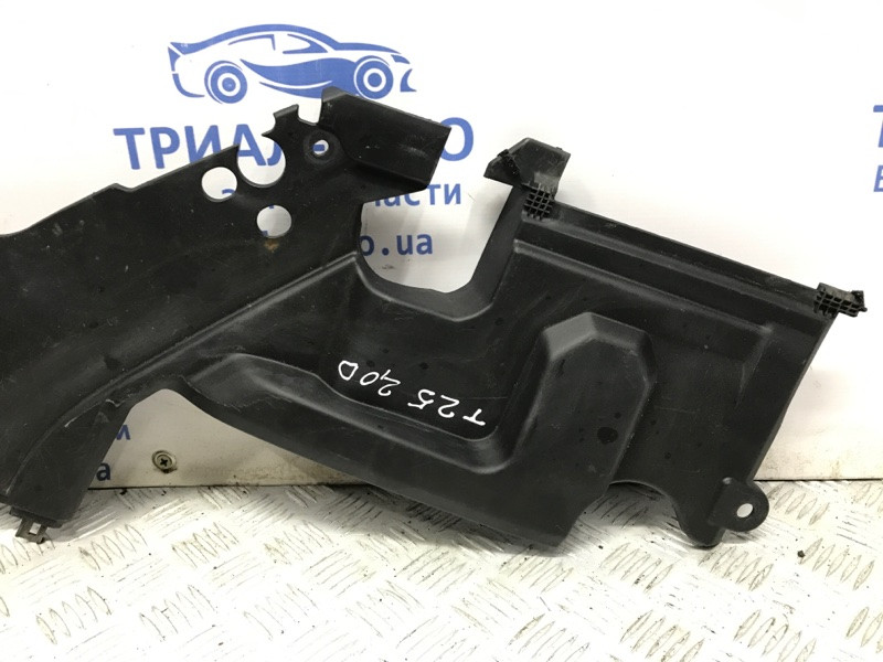 Накладка передней панели Toyota Avensis T25 2.0 DIESEL 1CDFTV 2002 (б/у) Киев - изображение 3