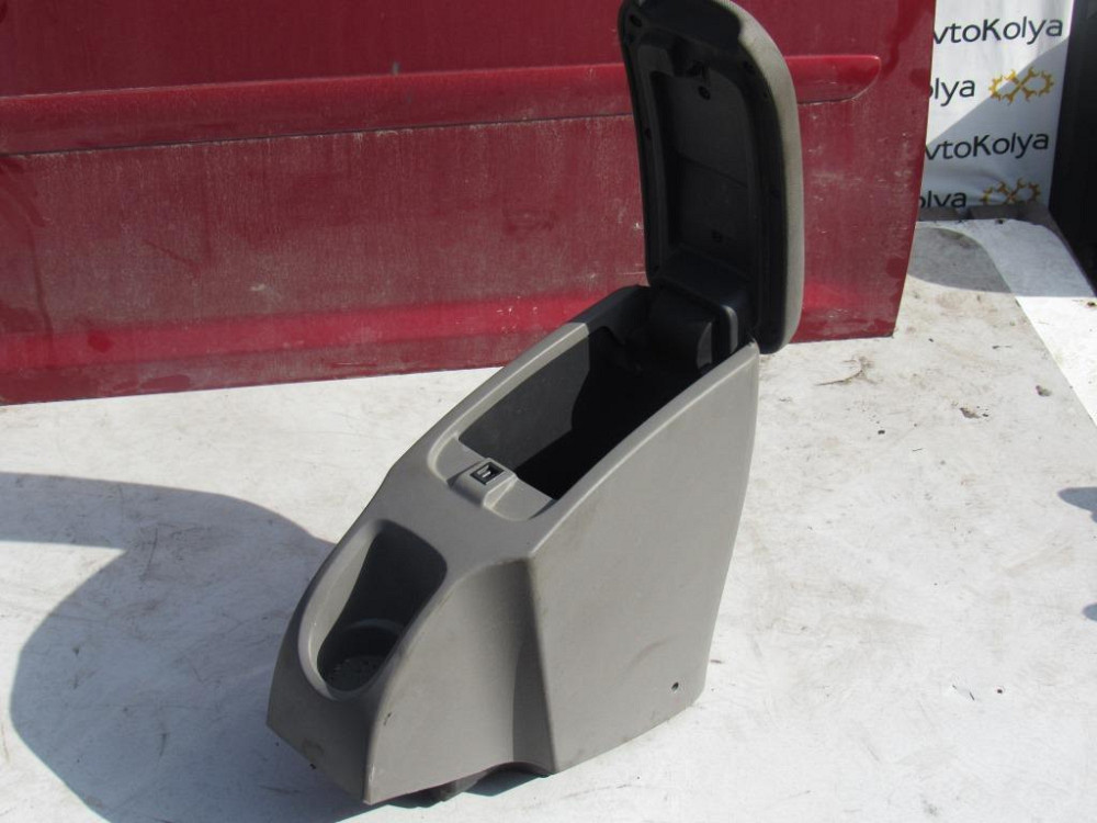 Подлокотник Renault Kangoo 2008-2015 Ковель - изображение 2