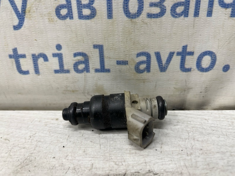 Форсунка топливная Mitsubishi Colt 2002-2012 MR988977 (Арт. 81657) Київ - зображення 1