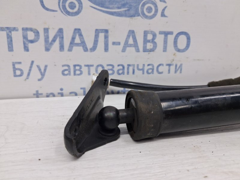 Амортизатор крышки багажника Toyota RAV 4 2012-2018 689500R010 (Арт. 60375) Київ - зображення 2
