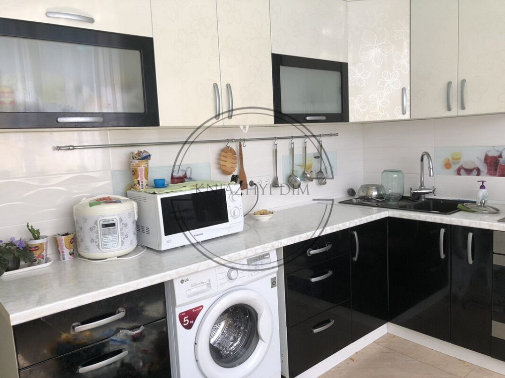 Продажа 1-но к. квартиры в Броварах ЖК Жовтень. № 21135197 Киев - изображение 2