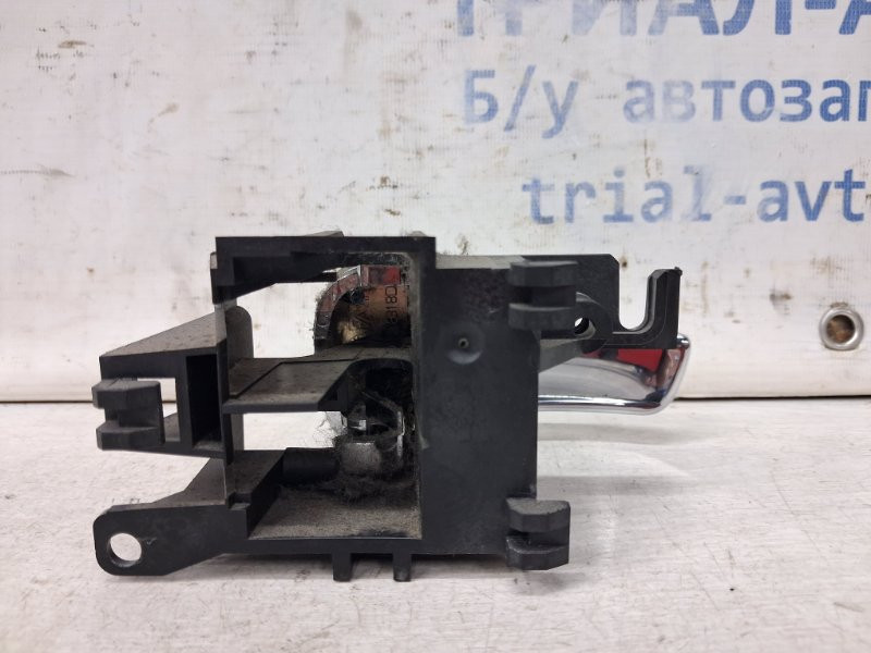 Ручка двери внутренняя правая Nissan Pathfinder R51 2.5 DIESEL YD25DDTI 2004 (б/у) Киев - изображение 3