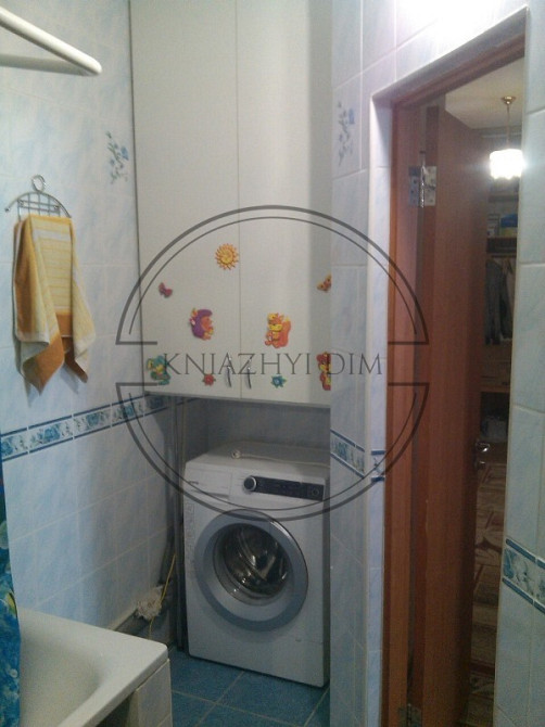 Простора 1-кімнатна квартира в новому будинку на Позняках. № 11196153 Київ - зображення 9