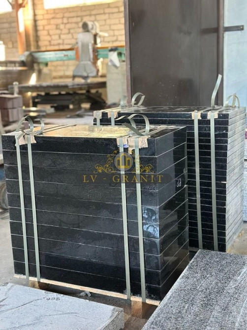 Памятники з граніту, граніт оптом від LV-Granit Київ - зображення 1