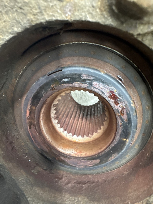 Кулак поворотный правый со ступицей Hyundai IX35 LM 1.7 DIESEL D4FD 2009 (б/у) Киев - изображение 5