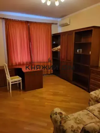 3-кімнатна квартира на Оболоні | 3 хвилини до метро «Мінська» | Панорамний вид на Київ Киев