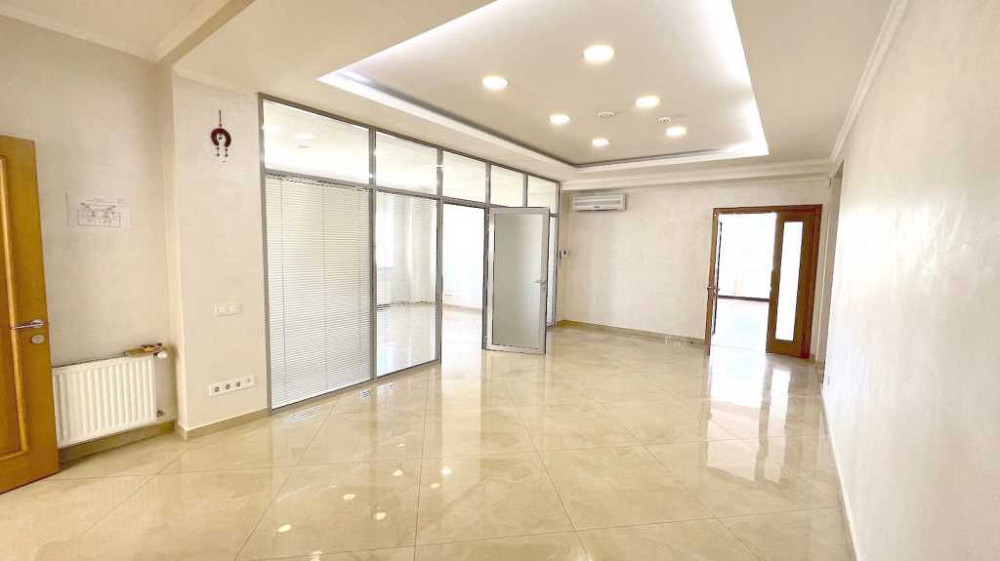 долгосрочная аренда офисное помещение Киев, Печерский, 5424 $/мес. Київ - зображення 1