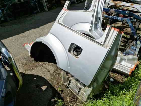 Четверть автомобиля задняя левая Nissan Pathfinder R51 2.5 DIESEL YD25DDTI 2004 (б/у) Київ