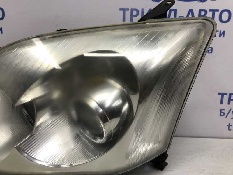 Фара левая галоген Toyota Avensis T25 1.8 БЕНЗИН 1ZZFE 2002 (б/у) Київ - зображення 2
