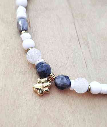 Лапка чокер намисто кольє білий сірий ларвікіт агат гематит підвіска захист удача подарунок дівчині Луцьк