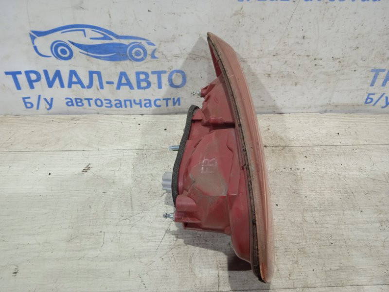 Фонарь задний внутренний правый Mitsubishi Lancer 10 2007 (б/у) Киев - изображение 2