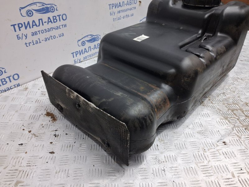 Бак топливный пластик Nissan Pathfinder R51 2.5 DIESEL YD25DDTI 2004 (б/у) Київ - зображення 4