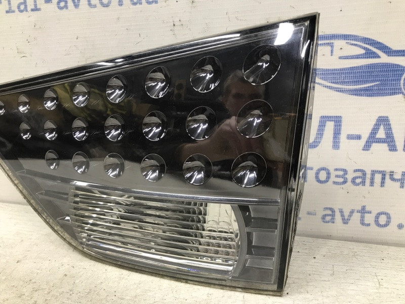 Фонарь задний внутренний правый Mitsubishi Outlander XL 2.2 DIESEL 4N14 2007 (б/у) Київ - зображення 3
