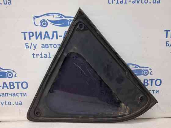 Стекло в кузов заднее левое Toyota RAV 4 A30 2.0 БЕНЗИН 1AZFE 2005 (б/у) Київ