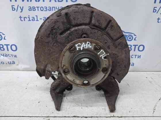 Кулак поворотный левый со ступицей Skoda Fabia 5J 1.4 DIESEL 2007 (б/у) Киев