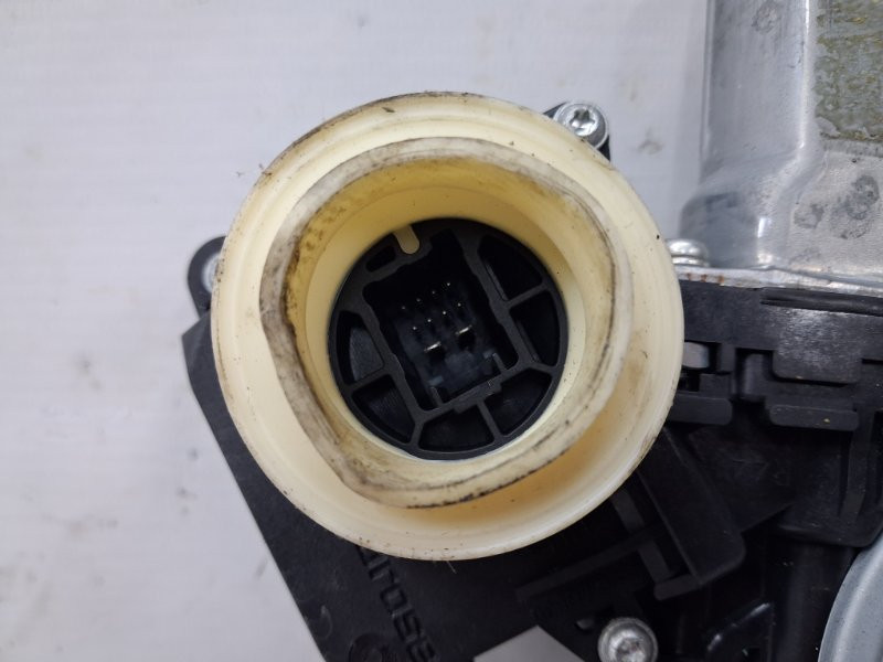 Стеклоподъемник задний левый Toyota Auris E150 1.6 БЕНЗИН 1ZRFAE 2006 (б/у) Київ - зображення 4