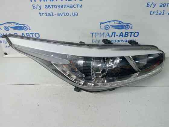 Фара правая Kia Ceed 2012-2018 92102A2250 (Арт. 59625) Киев