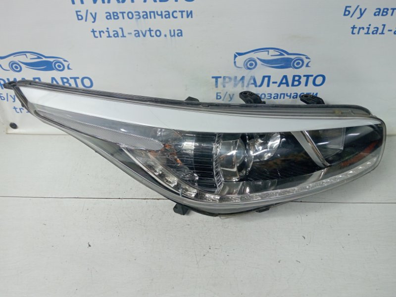 Фара правая Kia Ceed JD 1.6 DIESEL D4FB 2012 (б/у) Киев - изображение 1