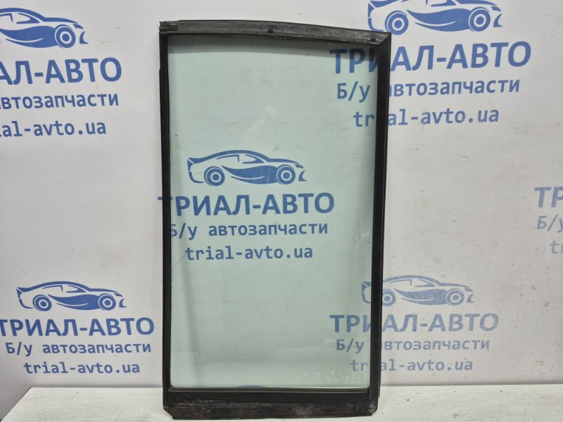Стекло двери задней правой (форточка) Mitsubishi Pajero Wagon 4 3.2 ДИЗЕЛЬ 4M41 2006 (б/у) Київ - зображення 3