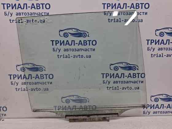 Стекло двери заднее правое Toyota Prado J120 4.0 1GR-FE 2002 (б/у) Київ