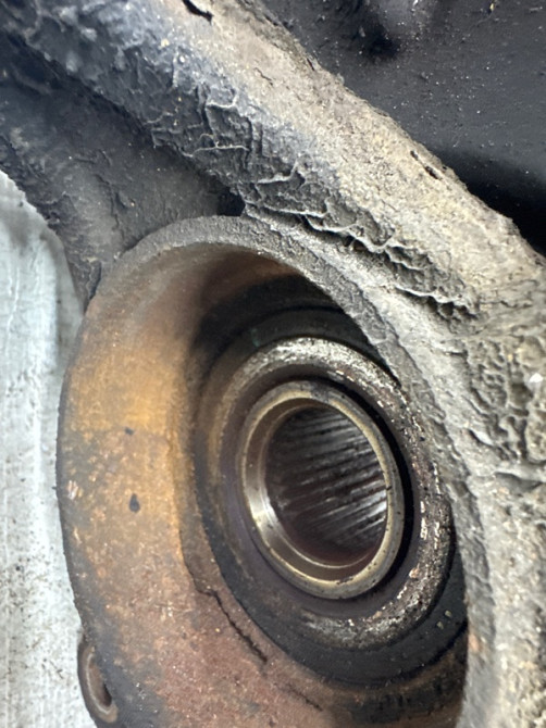 Кулак поворотный правый со ступицей Hyundai Santa fe DM 2.2 DIESEL D4HB 2012 (б/у) Киев - изображение 5