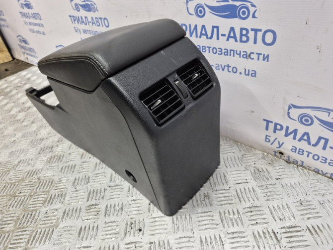 Подлокотник Subaru Outback BS 2.0 DIESEL EE20Z 2014 (б/у) Київ - зображення 4