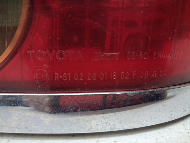 Фонарь задний внешний правый Toyota Avensis T25 2.2 DIESEL 2ADFTV 2002 (б/у) Київ - зображення 6