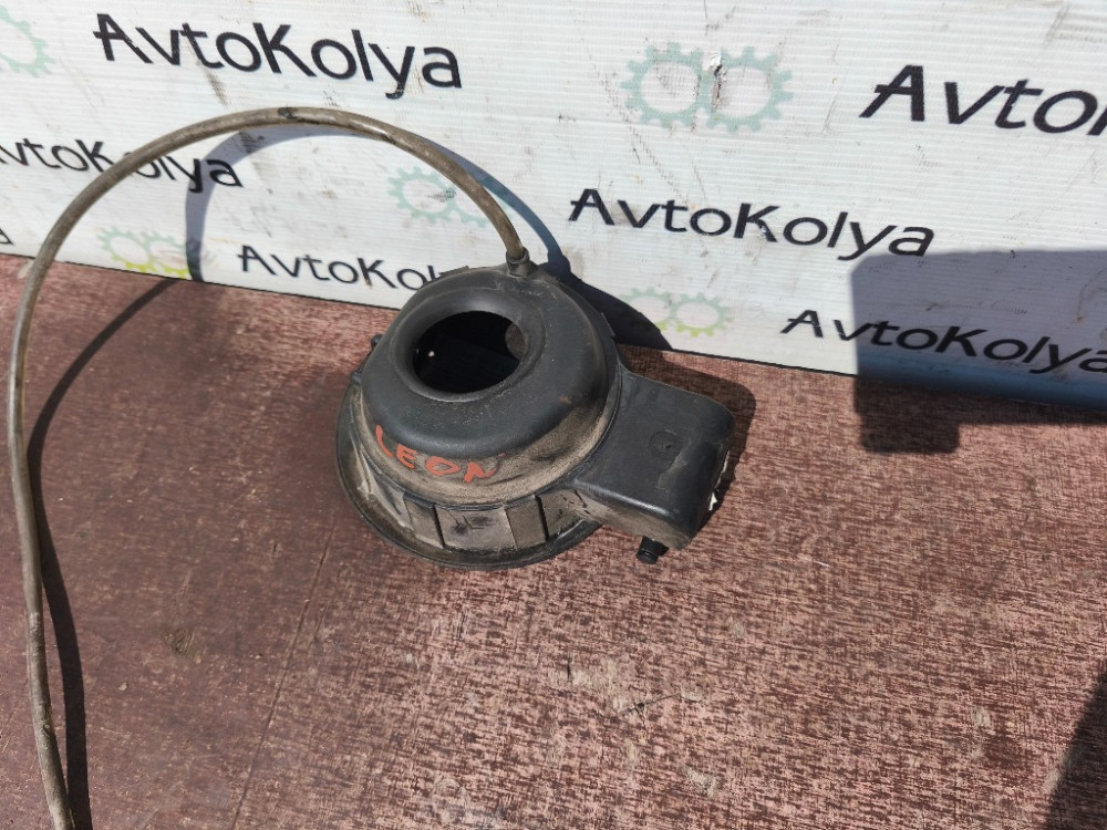 Лючок бензобака Seat Leon 1998-2005 (1M6809905) Ковель - зображення 2