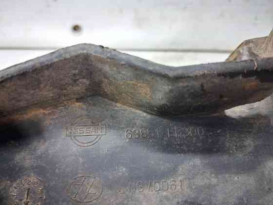 Брызговик передний Nissan Navara D40 2.5 DIESEL YD25DDTI 2004 лев. (б/у) Киев