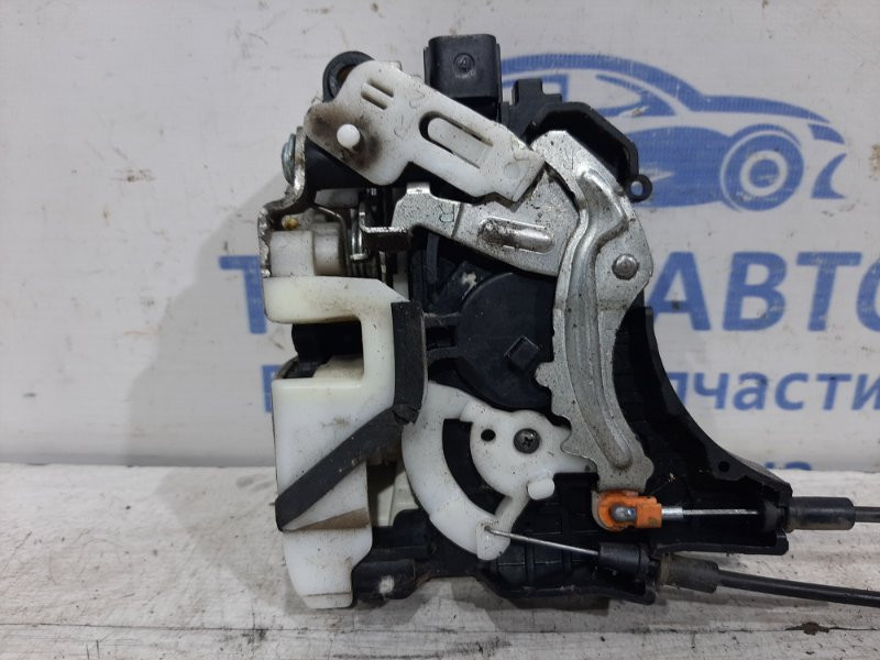 Замок двери задний правый Mitsubishi L200 KB 2.5 ДИЗЕЛЬ 4D56U 2006 (б/у) Киев - изображение 3