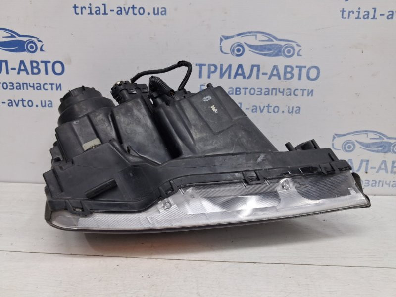 Фара левая галоген Kia Sorento BL 2.5 DIESEL D4CB 2002 (б/у) Киев - изображение 6