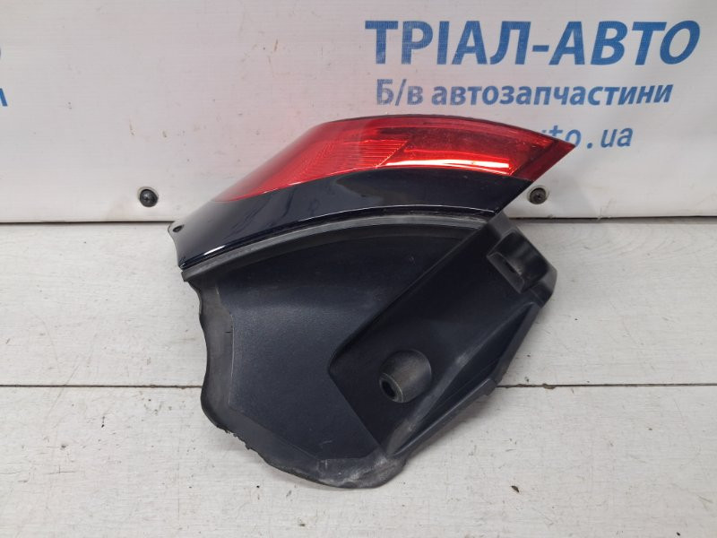 Фонарь задний внешний правый Jeep Cherokee KL 3.2 БЕНЗИН EHK 2013 (б/у) Київ - зображення 6