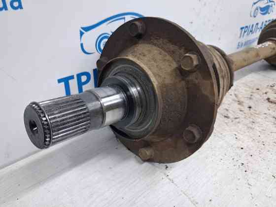 Привод задний Mitsubishi Pajero Wagon 3 3.2 ДИЗЕЛЬ 4M41 1999 (б/у) Київ