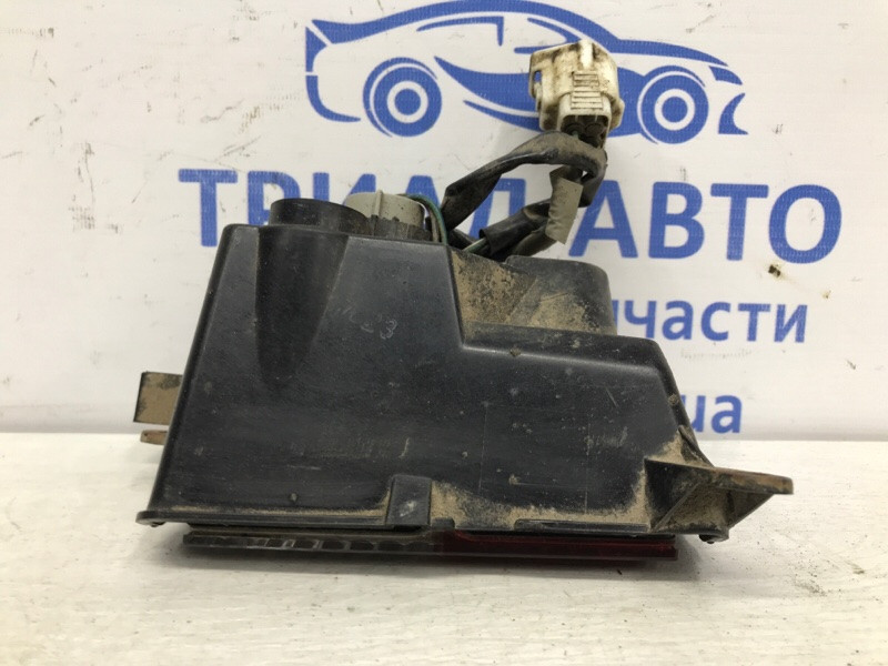 Катафот правый Mitsubishi Pajero Wagon 2006-2022 8331A060 (Арт. 56568) Киев - изображение 4