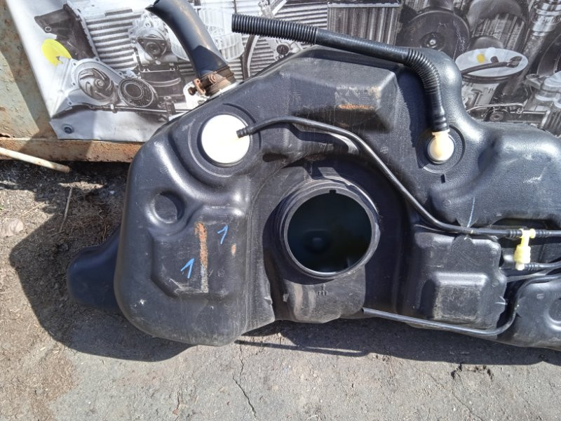 Бак топливный пластик Nissan Juke 2010-2019 172021KA0A (Арт. 17) Киев - изображение 2