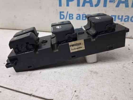 Блок управления стеклоподъемниками Hyundai Santa fe 2005-2012 93570-2B000-S4 (Арт. 85210) Київ