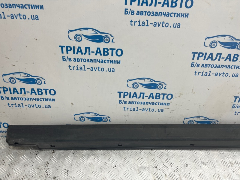 Накладка порога внешняя левая Kia Sorento UM 2.4 БЕНЗИН G4KJ 2014 (б/у) Киев - изображение 3