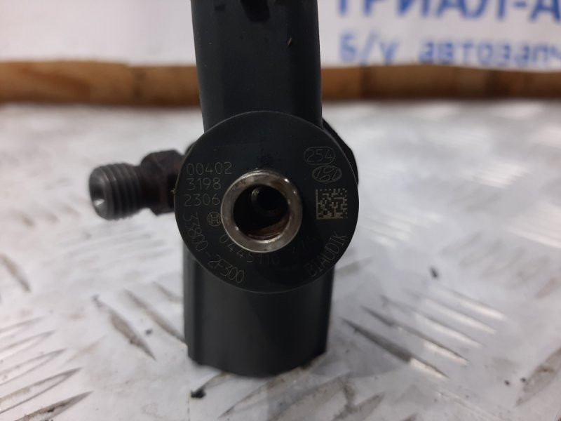 Форсунка топливная Hyundai IX35 LM 2.0 DIESEL 2010 (б/у) Киев - изображение 4