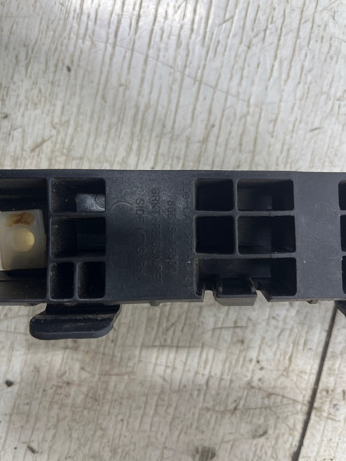 Кронштейн бампера задний правый Hyundai I30 GD 1.6 DIESEL D4FB 2011 (б/у) Киев - изображение 4