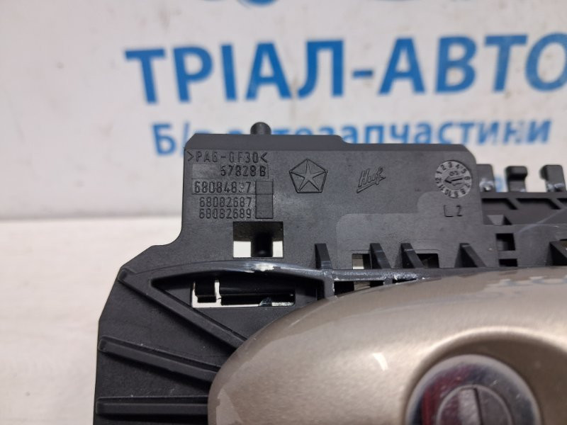Ручка двери внешняя передняя левая Jeep Cherokee KL 2.4 БЕНЗИН ED6 2013 (б/у) Киев - изображение 3